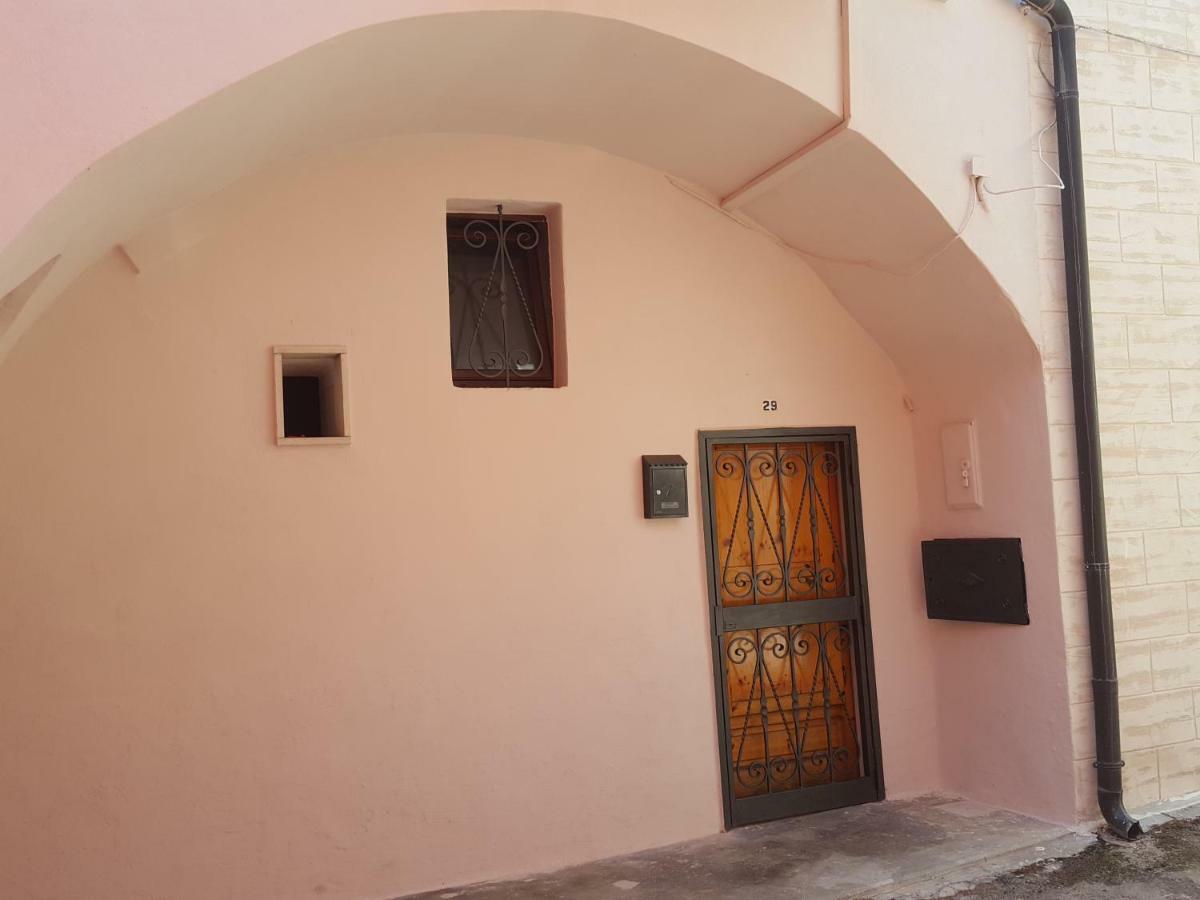 Dimora Di Mara Bed & Breakfast Santeramo in Colle Ngoại thất bức ảnh